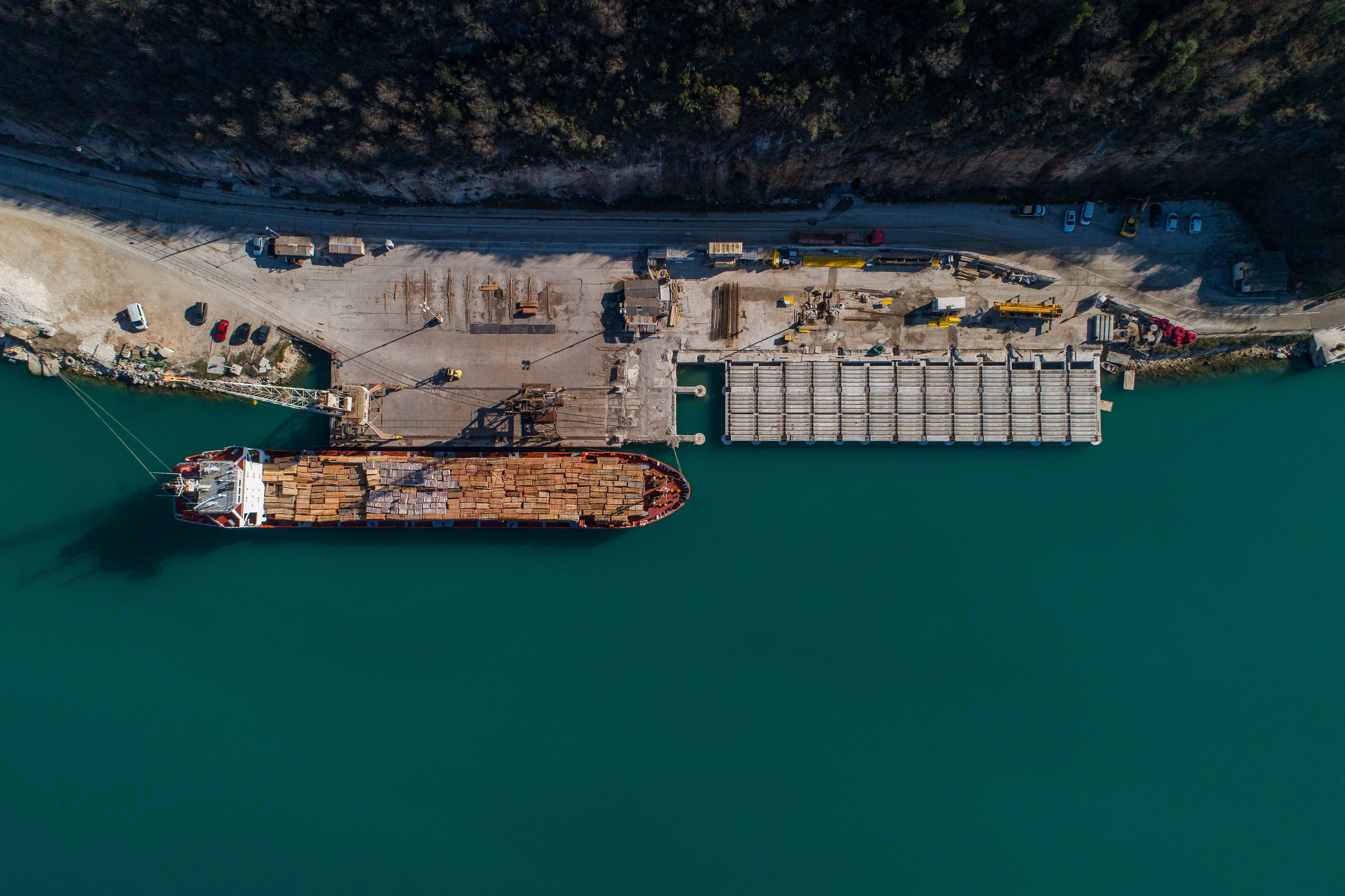 Unaprjeđenje infrastrukture luke Rijeka – terminal za generalne terete (POR2CORE-GCT)